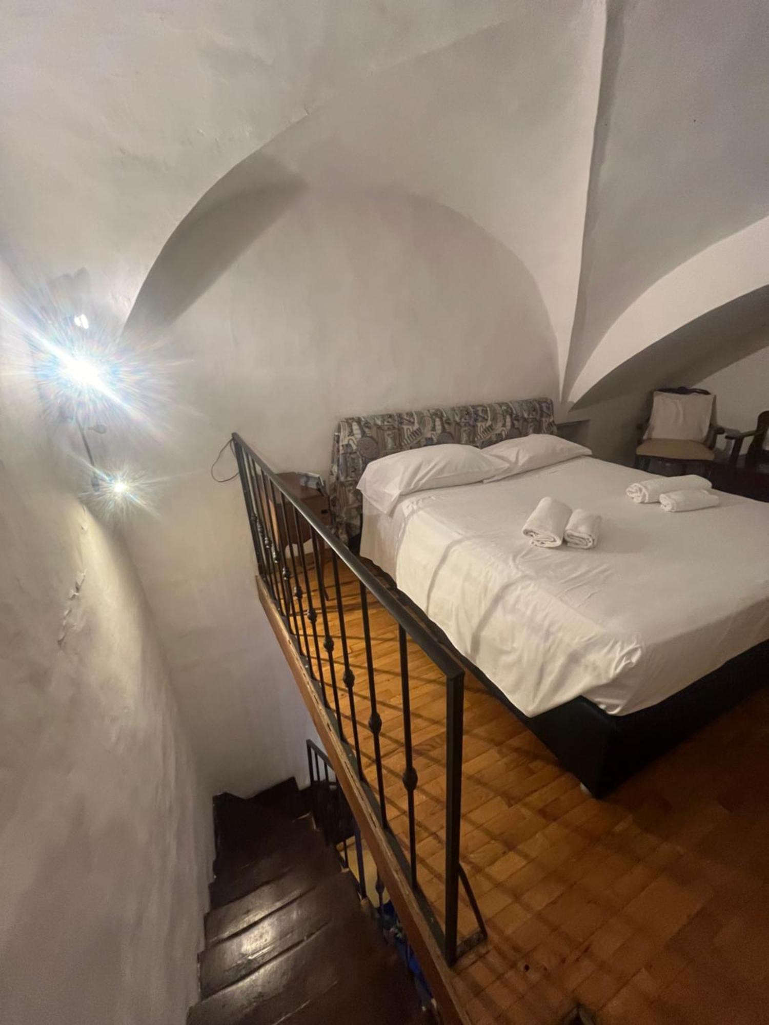 Santo Spirito Apartment Флоренция Экстерьер фото